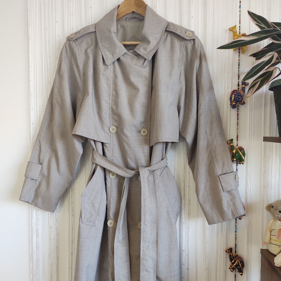 Vintage Button up + belted trench coat - Picture 2 of 13